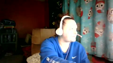 Snapshot of nataliedays chatting on 01/13/25, 02:18 Natalie  online show from 01/13/25, 02:18