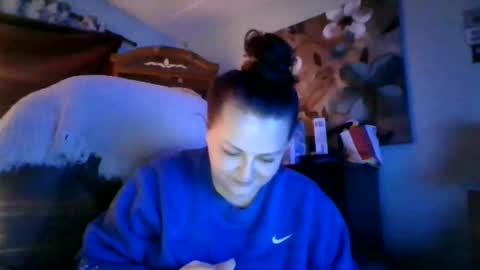 Snapshot of nataliedays chatting on 01/25/25, 01:54 Natalie  online show from 01/25/25, 01:54