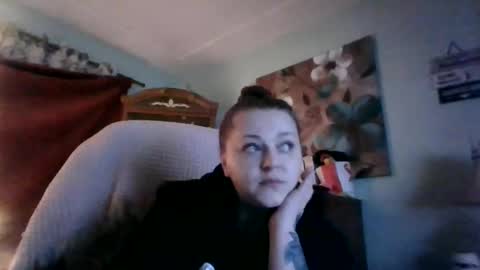 Snapshot of nataliedays chatting on 02/04/25, 02:17 Natalie  online show from 02/04/25, 02:17