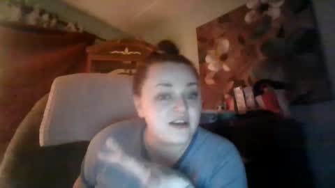 Snapshot of nataliedays chatting on 02/13/25, 05:37 Natalie  online show from 02/13/25, 05:37