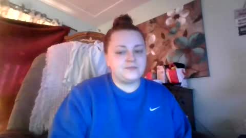 Snapshot of nataliedays chatting on 02/27/25, 03:48 Natalie  online show from 02/27/25, 03:48