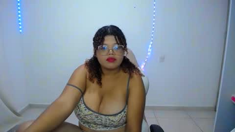 natalielabellex1 online show from 12/14/25, 11:53