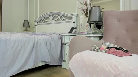 Natalia online show from 01/23/25, 07:22