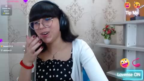 Snapshot of nataly_cloud chatting on 12/27/24, 03:26 N A T A L Y online show from 12/27/24, 03:26