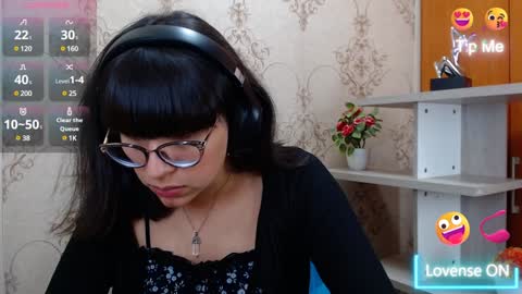 Snapshot of nataly_cloud chatting on 01/18/25, 01:08 N A T A L Y online show from 01/18/25, 01:08