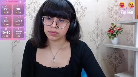 Snapshot of nataly_cloud chatting on 01/19/25, 12:50 N A T A L Y online show from 01/19/25, 12:50
