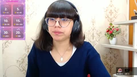 Snapshot of nataly_cloud chatting on 01/21/25, 12:50 N A T A L Y online show from 01/21/25, 12:50