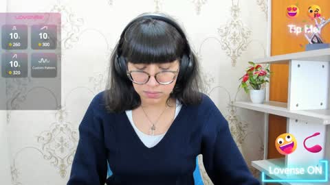 Snapshot of nataly_cloud chatting on 01/30/25, 12:48 N A T A L Y online show from 01/30/25, 12:48