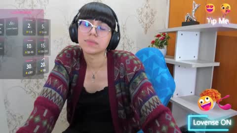 Snapshot of nataly_cloud chatting on 01/31/25, 06:03 N A T A L Y online show from 01/31/25, 06:03