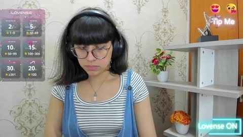 Snapshot of nataly_cloud chatting on 02/06/25, 12:16 N A T A L Y online show from 02/06/25, 12:16