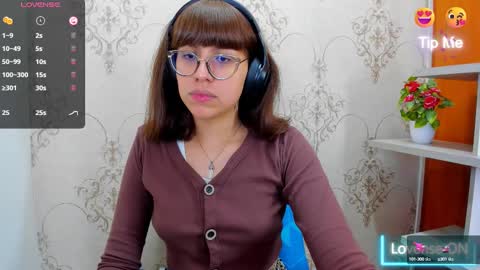 Snapshot of nataly_cloud chatting on 02/22/25, 12:40 N A T A L Y online show from 02/22/25, 12:40