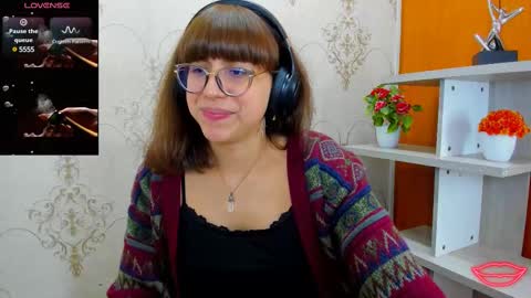 Snapshot of nataly_cloud chatting on 03/01/25, 12:45 N A T A L Y online show from 03/01/25, 12:45