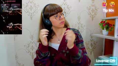 Snapshot of nataly_cloud chatting on 03/02/25, 12:54 N A T A L Y online show from 03/02/25, 12:54