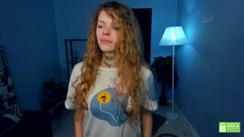 Natalie online show from 11/19/25, 05:18