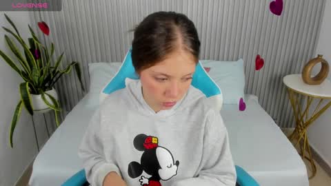 Nataly online show from 02/15/25, 12:11