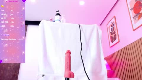 Nataly online show from 11/18/25, 11:14