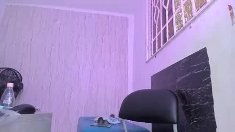 natalycarter_ online show from 12/01/25, 03:39