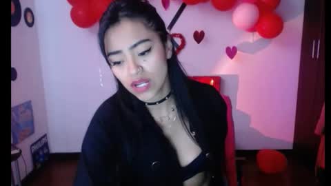 Nataly Escobar online show from 02/11/25, 01:41