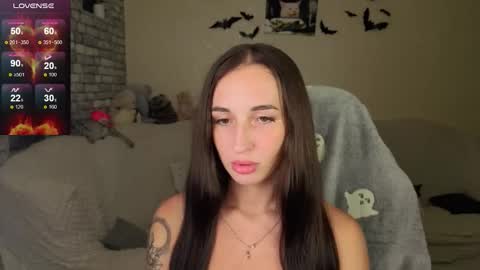 Snapshot of natalyfreman chatting on 10/22/25, 09:14 Nataly online show from 10/22/25, 09:14