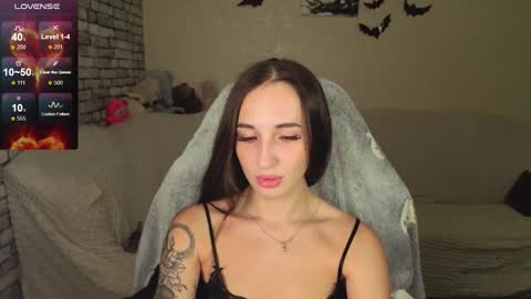 Snapshot of natalyfreman chatting on 10/29/25, 10:11 Nataly online show from 10/29/25, 10:11