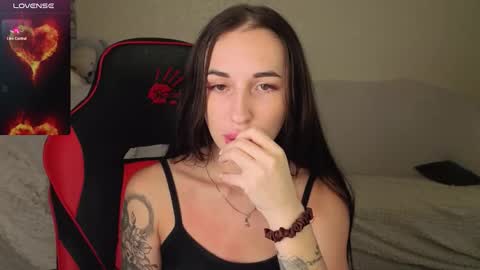 Snapshot of natalyfreman chatting on 11/17/25, 07:58 Nataly online show from 11/17/25, 07:58