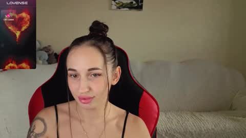 Snapshot of natalyfreman chatting on 01/19/26, 10:41 Nataly online show from 01/19/26, 10:41