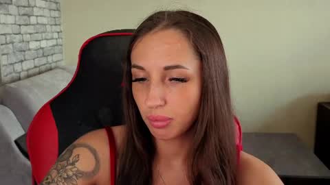 Nataly online show from 04/21/26, 06:52