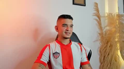 Snapshot of natan_77 chatting on 11/23/25, 10:42 natan_77 online show from 11/23/25, 10:42