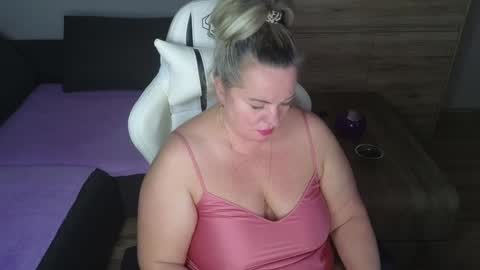 Natalli online show from 12/19/24, 08:13