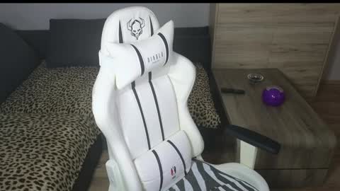 Natalli online show from 01/01/25, 04:50