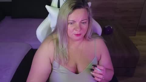 Natalli online show from 02/19/25, 08:31