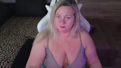 Natalli online show from 03/11/25, 07:48