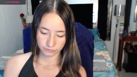 Snapshot of natasha_199 chatting on 05/13/26, 06:38 natasha_199 online show from 05/13/26, 06:38