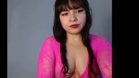 Snapshot of natasha_992750 chatting on 09/09/25, 11:10 Natasha online show from 09/09/25, 11:10