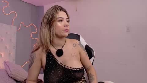 Natasha  online show from 03/26/26, 07:52