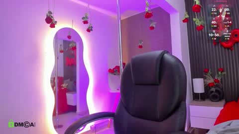 natasha online show from 02/15/26, 12:03