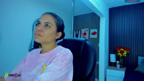 natasha online show from 04/20/26, 11:57