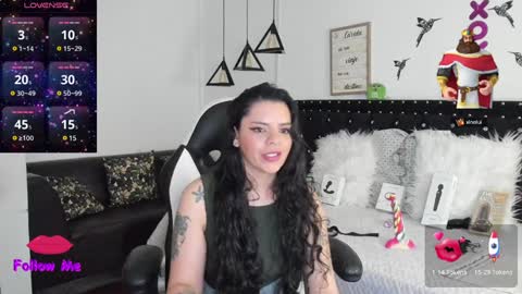 Natasha online show from 12/15/24, 11:23