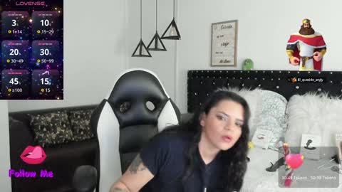 Natasha online show from 01/28/25, 11:17