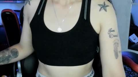 Natasha online show from 11/23/25, 04:12