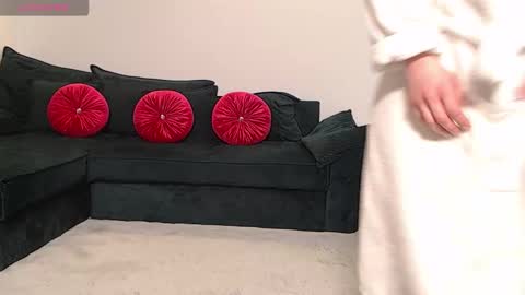 Naty  online show from 03/17/26, 09:29