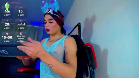 natasha_clifford online show from 11/12/25, 09:21