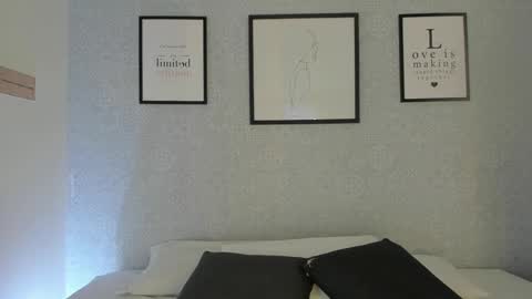  Natasha  online show from 10/02/25, 11:17