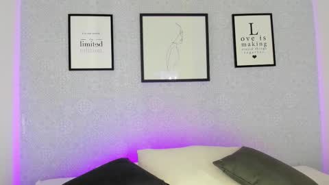  Natasha  online show from 12/16/25, 11:26