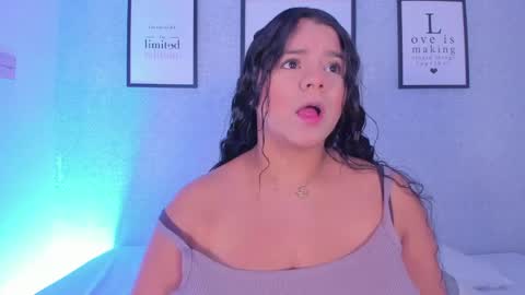  Natasha  online show from 04/08/26, 11:43