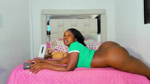 SARA online show from 10/21/25, 01:06