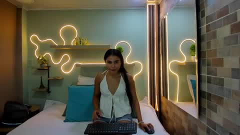 N A T A S H A  online show from 04/21/26, 01:42