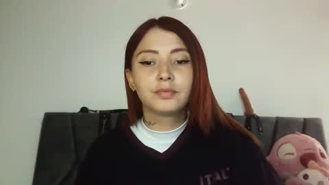 natalia online show from 11/19/25, 05:57