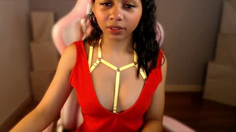 Snapshot of natasha_mh chatting on 12/29/24, 12:20 Nati online show from 12/29/24, 12:20