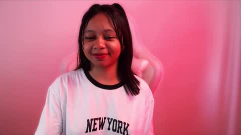 Snapshot of natasha_mh chatting on 02/18/25, 08:58 Nati online show from 02/18/25, 08:58